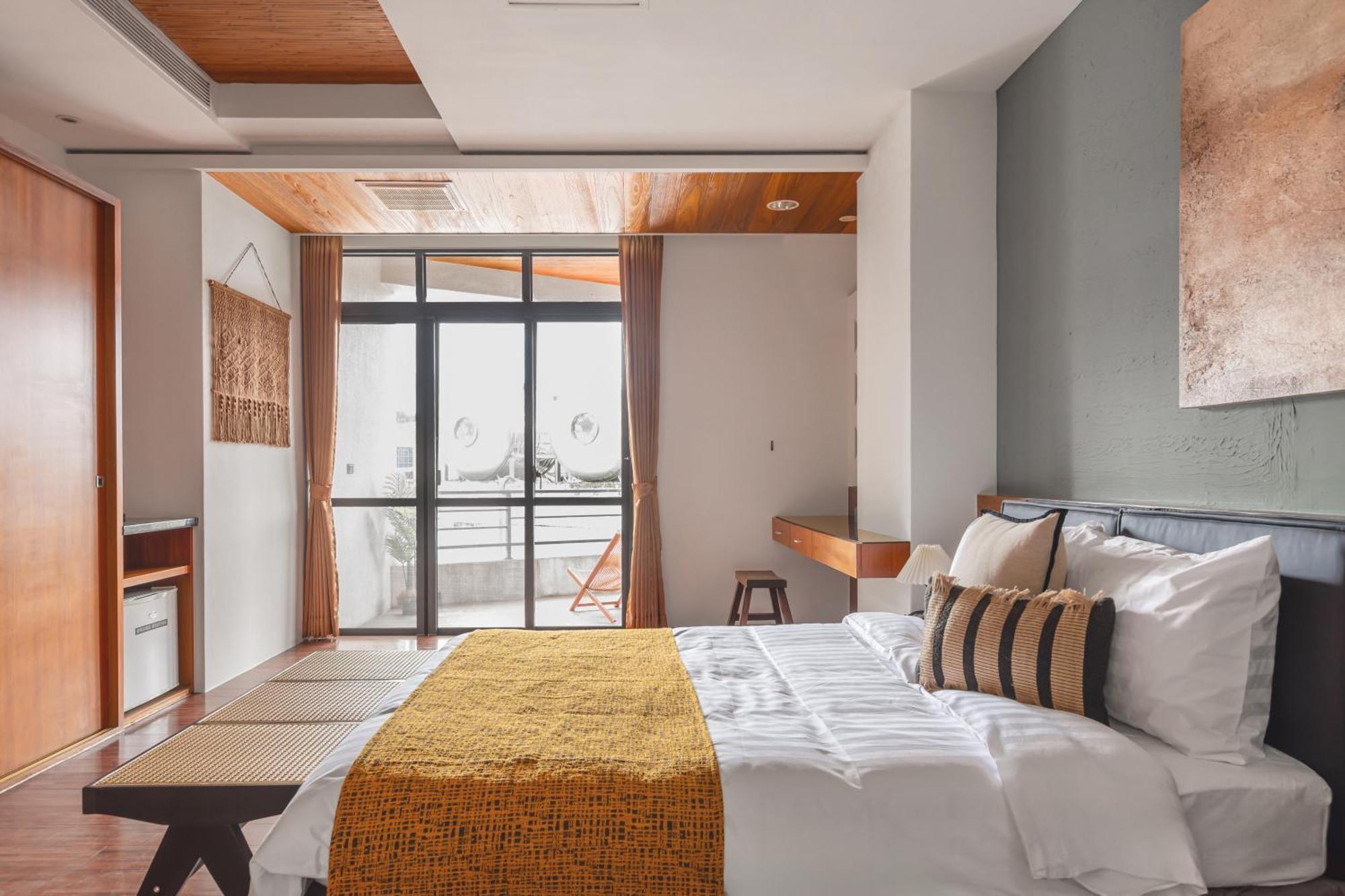 Sun Moon Lake Itathao Vacation Inn With Elevator Yuchi Bagian luar foto